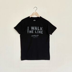 Johnny Cash Kitchen & Saloon “I Walk The Line” Black T Shirt Adult size Medium